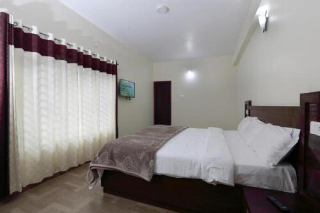 Pinehill Suits Ooty Ngoại thất bức ảnh
